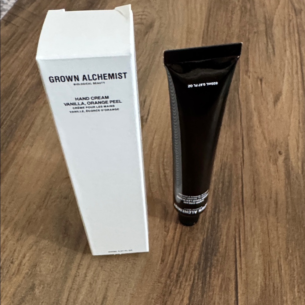 Grown Alchemist Vanilla Orange Peel Hand Cream - Gray